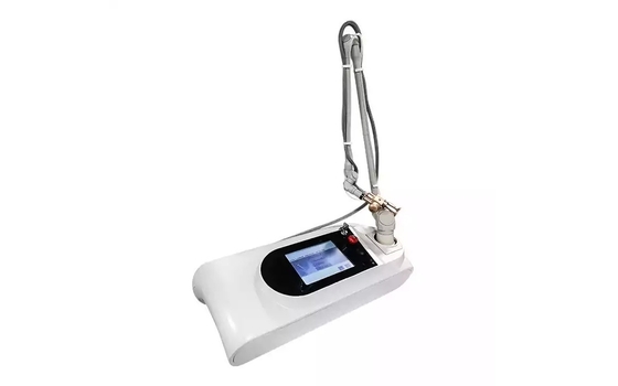 CO2 Fractional Laser Beauty Machine - Skin Rejuvenation Facial Resufacing Skin Tightening Scars & Stretchmarks Removal